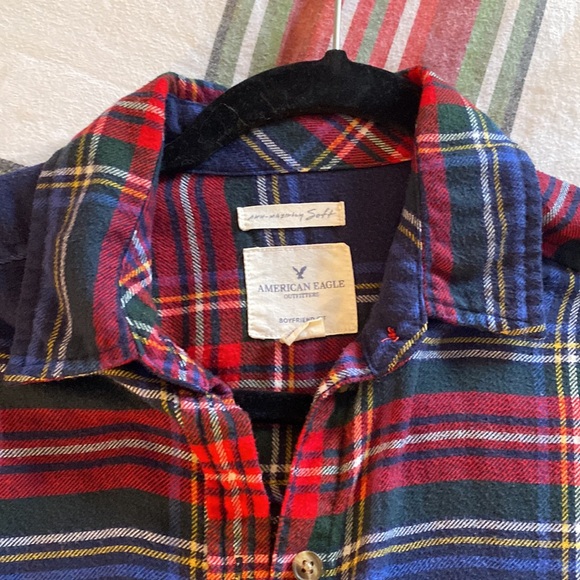 Two Holiday Shirt 👕✨🎄🎅🏻🎁✨ - Picture 2 of 9